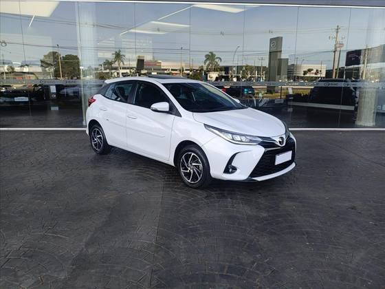 TOYOTA YARIS 1.5 16V FLEX XLS MULTIDRIVE TOYOTA YARIS 1.5 16V FLEX XLS MULTIDRIVE